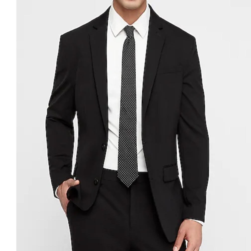 Express Men’s Classic Black Luxe Comfort Soft Suit Jacket
Size 38